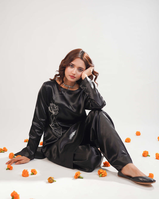 Black Silk 2piece