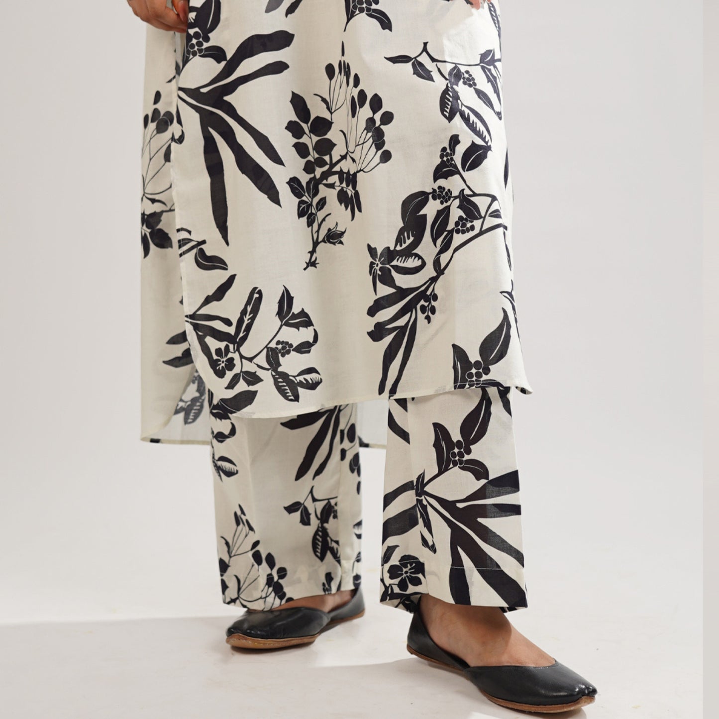 Printed Arabic Lawn 2piece